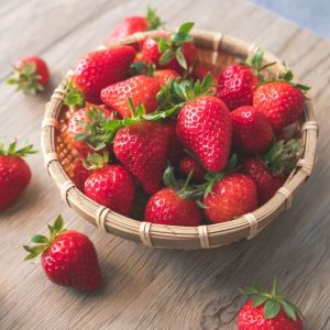 Strawberries (per kg)