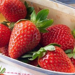 Strawberries (per kg)